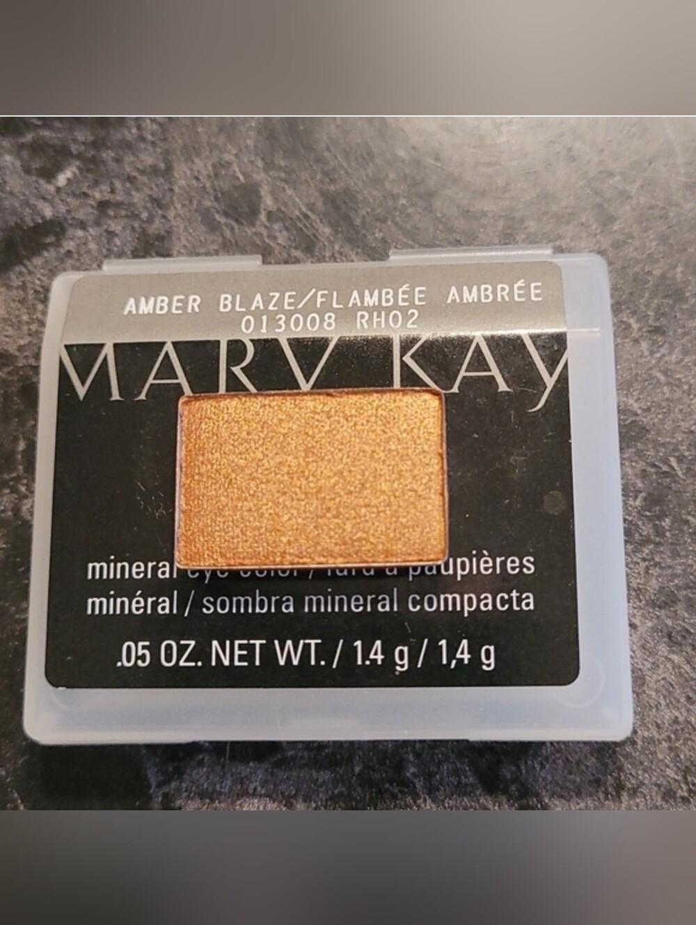 New! Mary Kay Amber Blaze Mineral Powder eye color shadow
